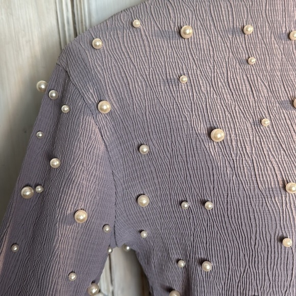La Cienega’ Pearls Embellished Long Sleeve Pop Over Occassion Top Size M NWT - Picture 6 of 11